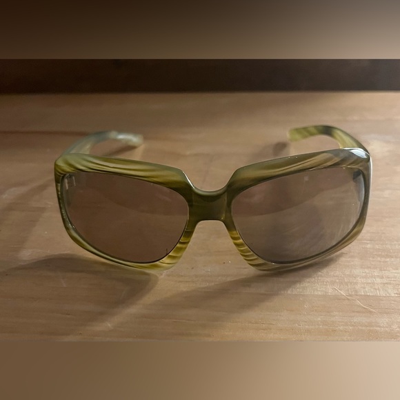Green Alfred Sung Sunglasses - Picture 1 of 3